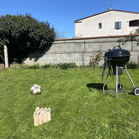 équipé 2 + Jardin * Saix (Tarn)