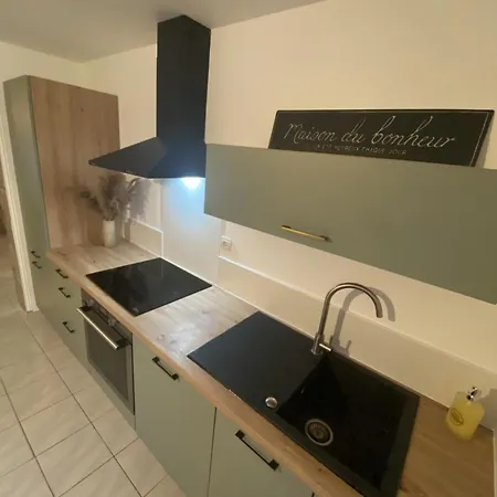 Equipe 2 + Jardin Appartement *